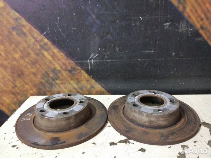 Тормозной диск задний Audi Allroad C5 BES 2003