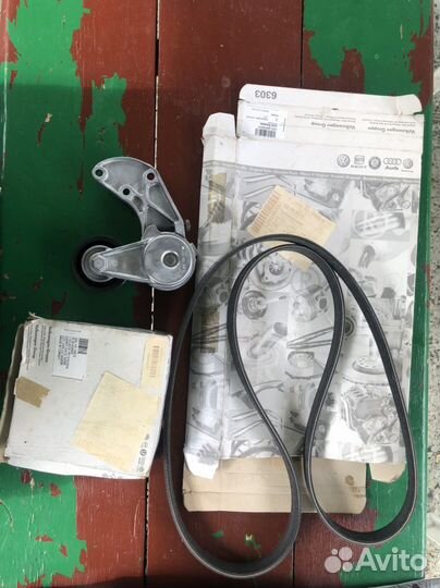 Демпфер устр натяжения ремня 022145299Е