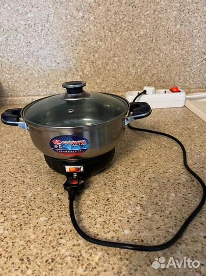 Электрическая кастрюля