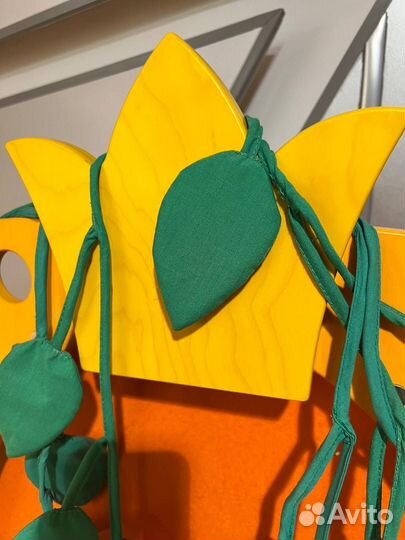 Стол письменный Хаба для девочки со скидкой