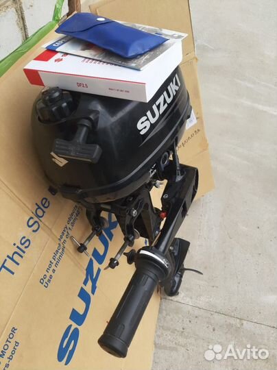 Лодочный мотор Suzuki 2,5