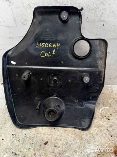 Накладка моторного отсека