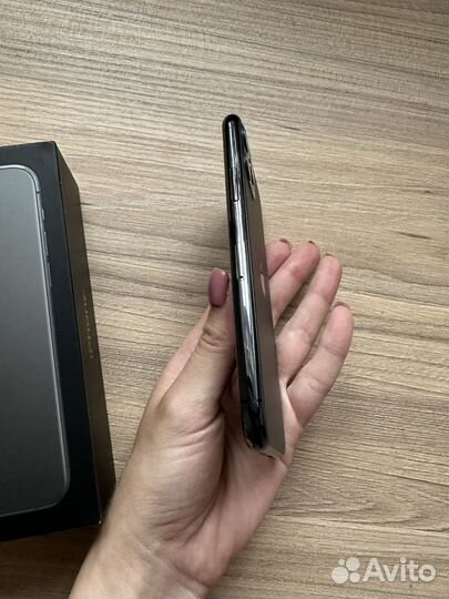 iPhone 11 Pro, 256 ГБ