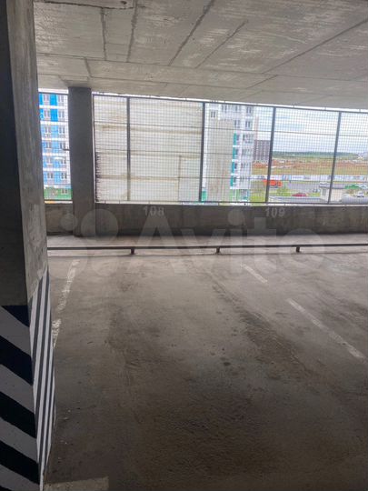 Машиноместо, 16 м²
