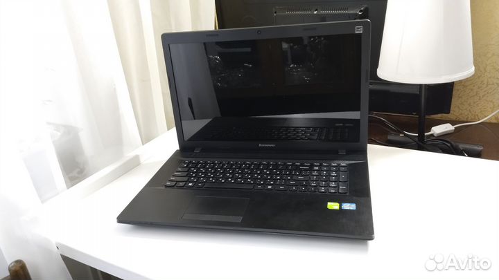 Ноутбук Lenovo 17.3 дюйма g700