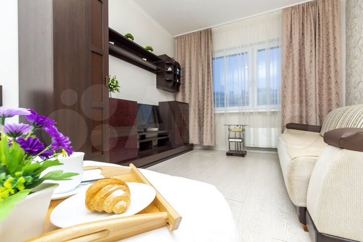 1-к. квартира, 38 м², 7/17 эт.