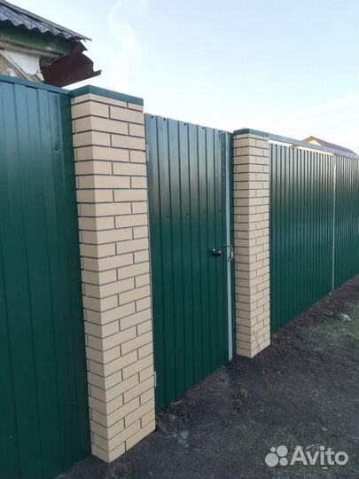 Забор 30 м с воротами и калиткой из профнастила