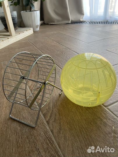 Колесо и прогулочный шар