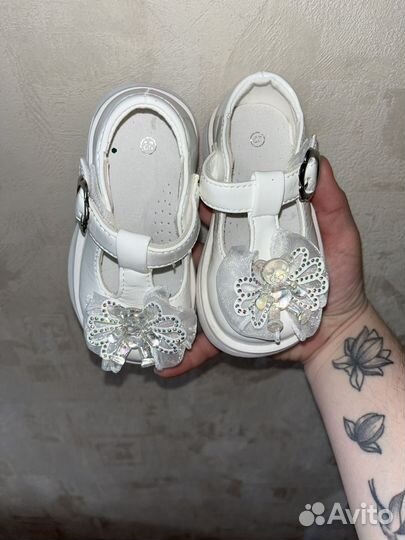 Туфли для девочки 22