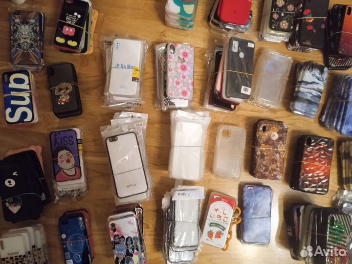 Чехлы на телефон разные 560шт новые