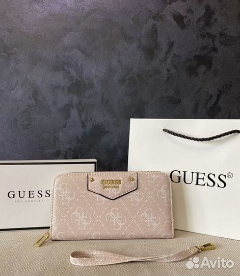 Кошелек guess в подарочной упаковке