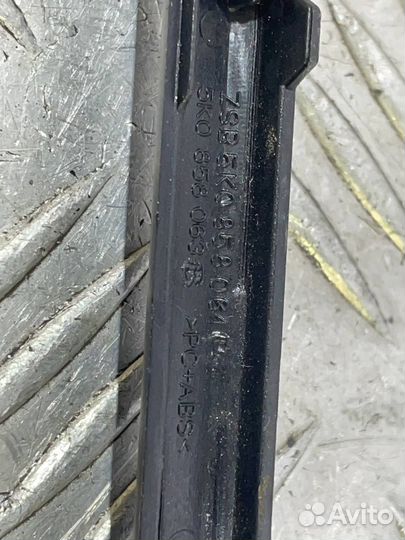 Б/У Накладка декоративная VW Golf VI#001