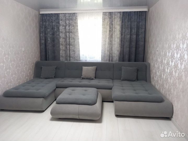 Диван п образный