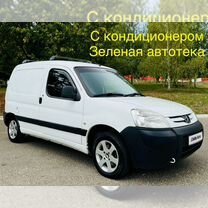 Peugeot Partner 1.4 MT, 2011, 182 040 км, с пробегом, цена 645 000 руб.