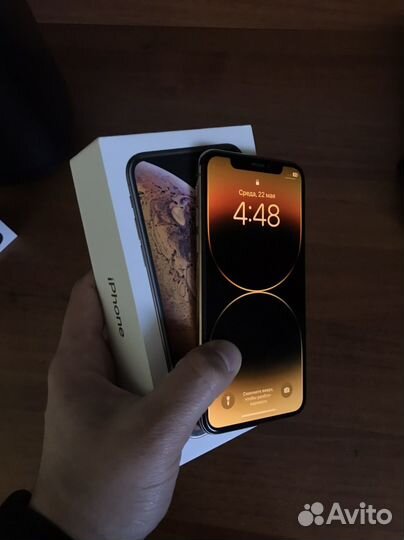 iPhone Xs, 64 ГБ