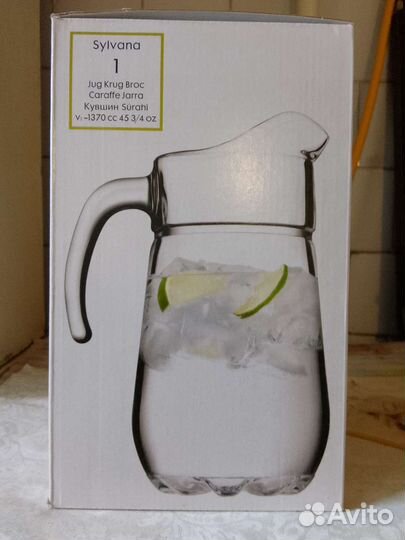Кувшин стеклянный новый