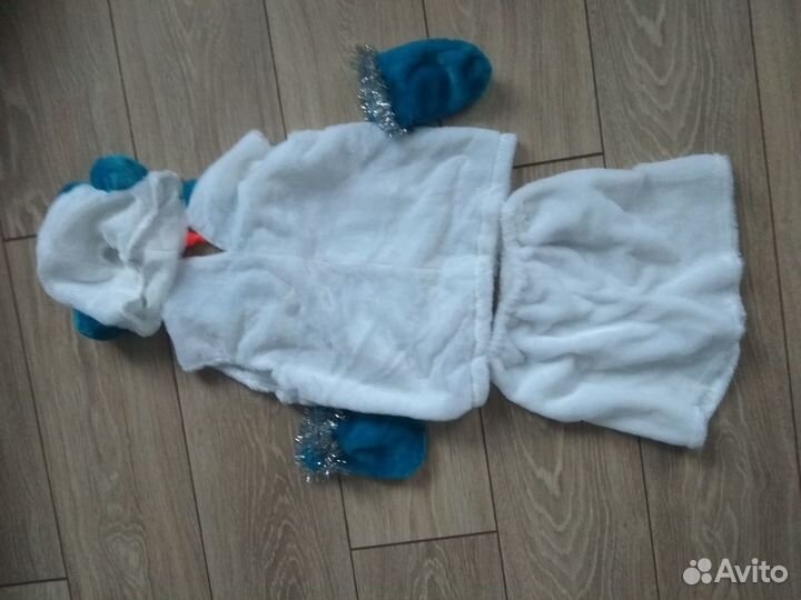 Новогодний костюм снеговика