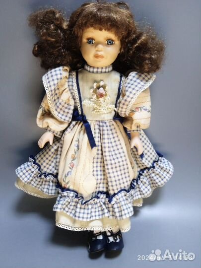 Кукла фарфор и Плюшевый мишка Винтаж