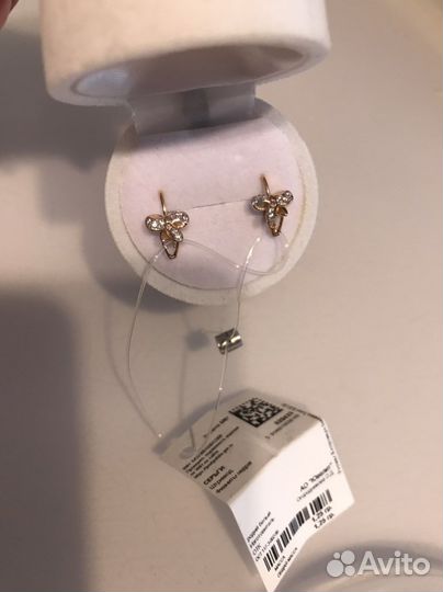 Золотые серьги детские новые