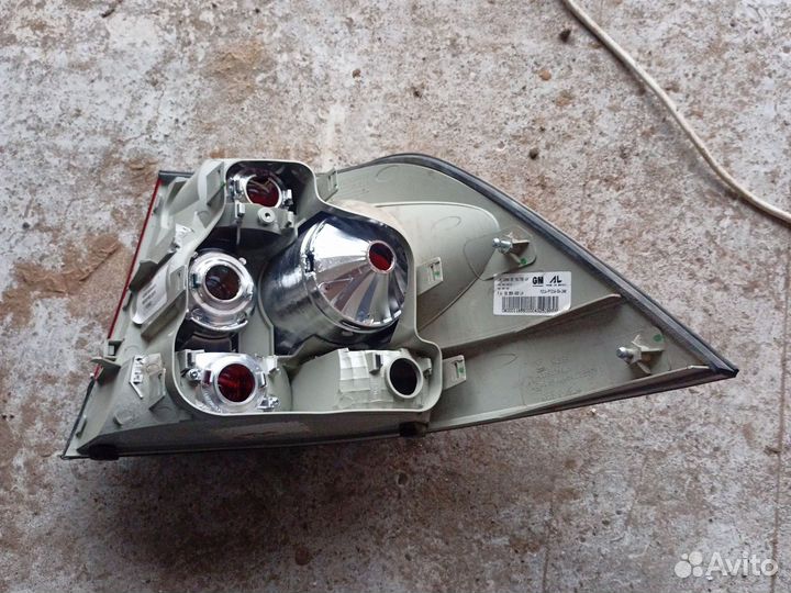 Фонарь задний левый opel astra h