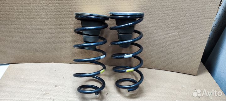 Пружина задняя Toyota Prado 150