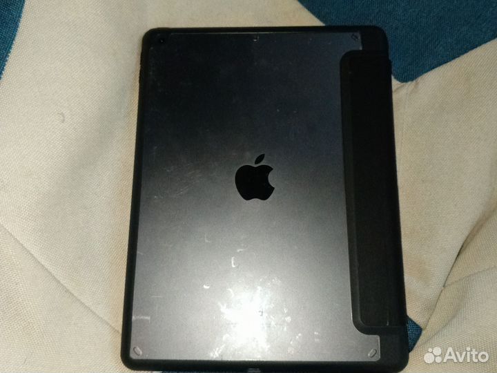 iPad (9th gen)
