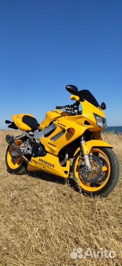 Honda vtr 1000