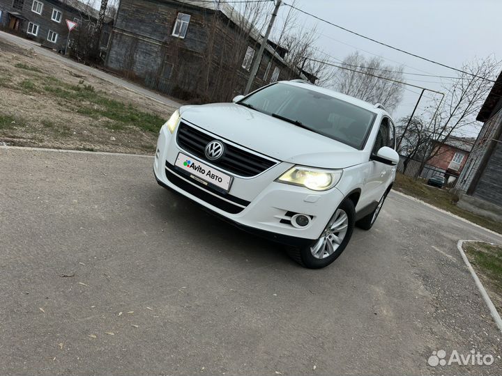 Volkswagen Tiguan 2.0 AT, 2009, 217 000 км