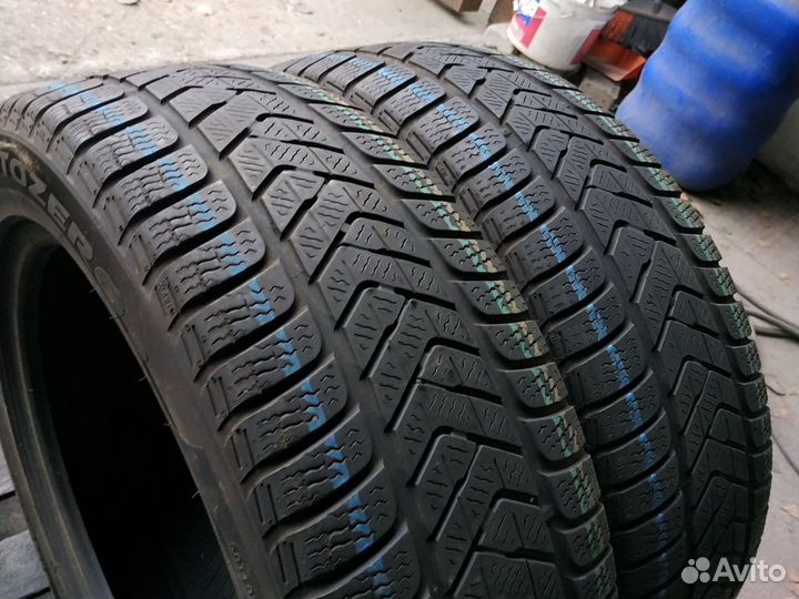 Pirelli Winter Sottozero 3 215/55 R18 95H