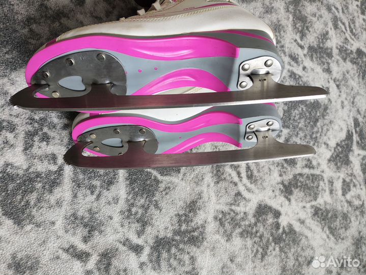 Коньки фигурные