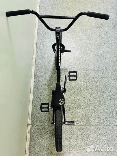 Трюковой велосипед bmx