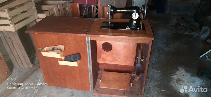 Швейная машинка