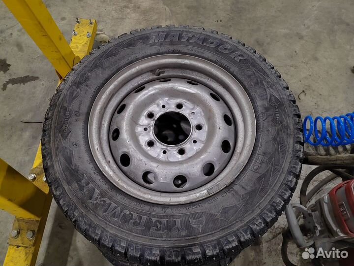 Matador MP 95 Yermak 205/70 R15 96D