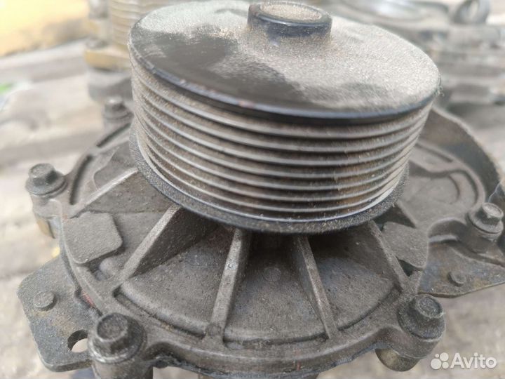 Крышка передняя двигатель Cummins 2.8
