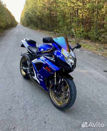 Suzuki GSX-R600 k7