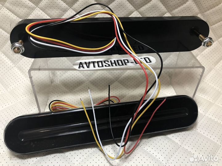 Фонари задние универсальные LED 12/24V