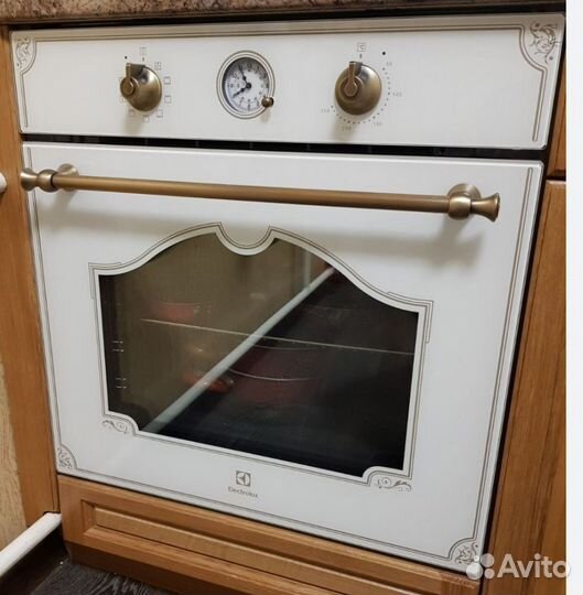 Духовой шкаф electrolux opeb 2500 v