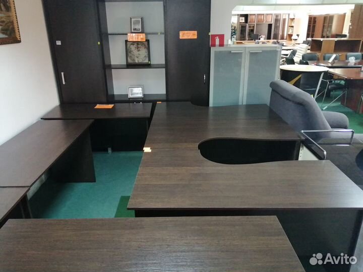 Стол письменный эргономичный новый