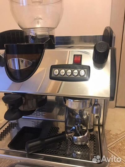 Кофемашина Кофемашина A-1GRC