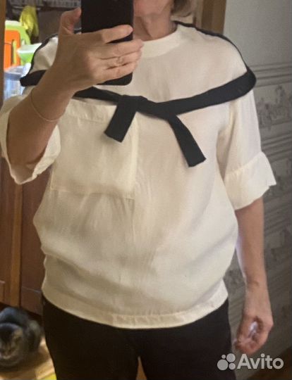 Белый блузон Endorfine с черными лентами