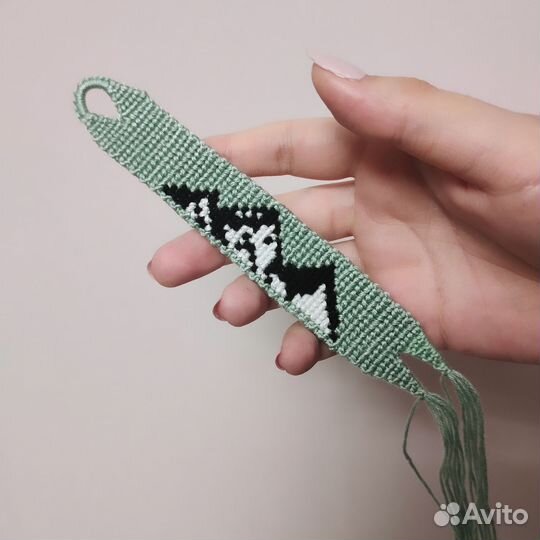 Фенечка горы