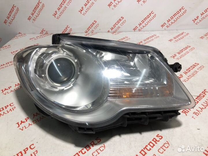 Фара галогеновая правая Volkswagen Touran 1T BMY