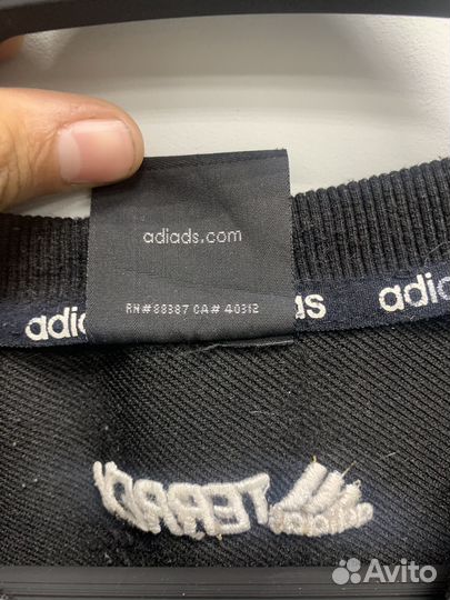 Свитшот adidas