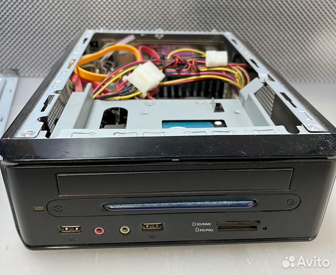 Mini ITX компьютер Intel Atom D525