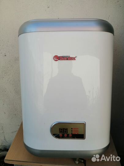 Бойлер водонагреватель электрический 30 л