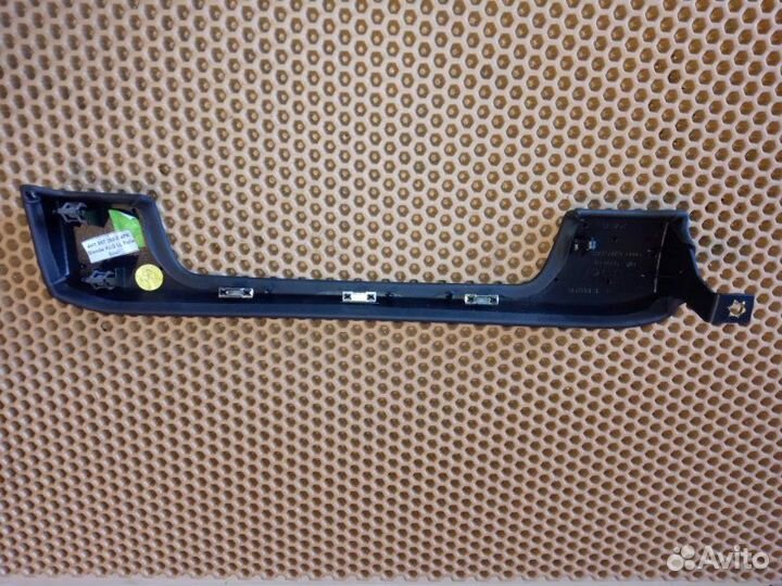 Накладка на торпедо Audi A8 D4 long 4.2 cdra 2011