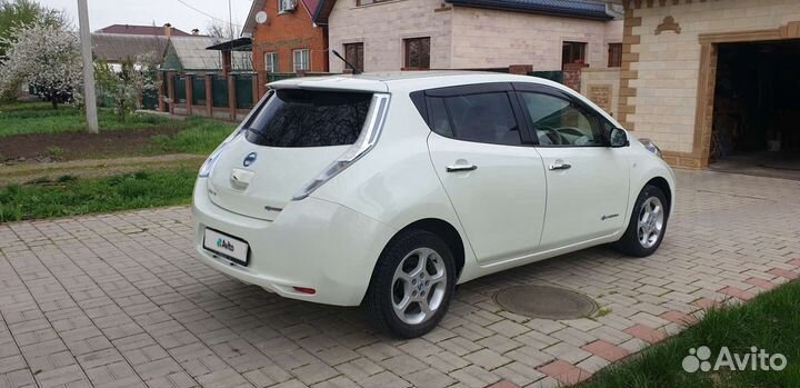 Nissan Leaf 109 л.с. AT, 2012, 88 360 км