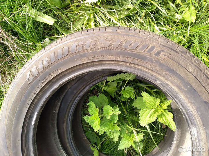 Bridgestone WT17 235/55 R18