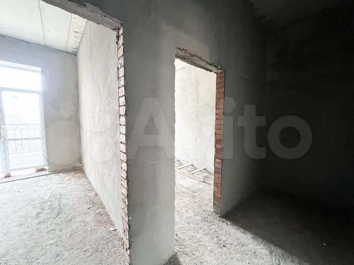 2-к. квартира, 65 м², 2/4 эт.