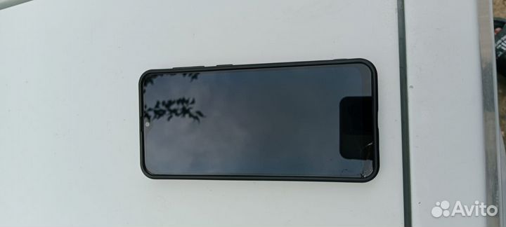 Samsung Galaxy A50, 4/64 ГБ